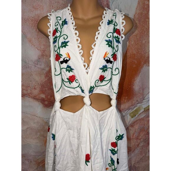 Farm Rio Cross Stitch Toucan Raspberries Fruit Embroidered Dress - Picture 6 of 10